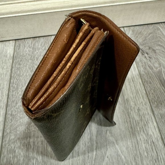 Authentic Louis Vuitton Monogram Portefeuille Sarah Long Wallet - Picture 8 of 12